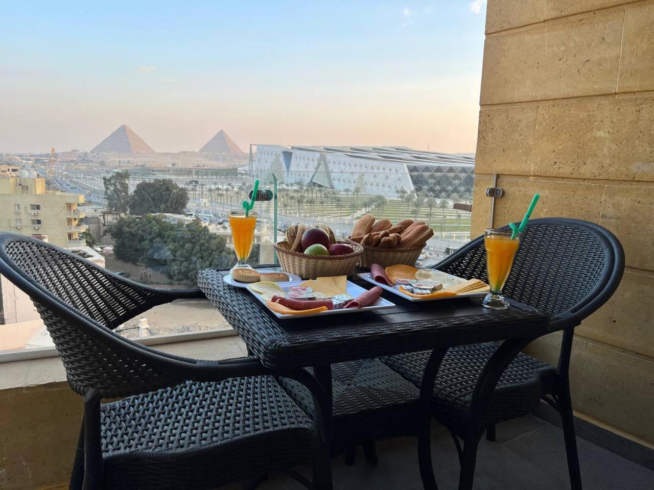 Nazlat as Sammān Asia Grand Museum & Pyramids View المظهر الخارجي الصورة